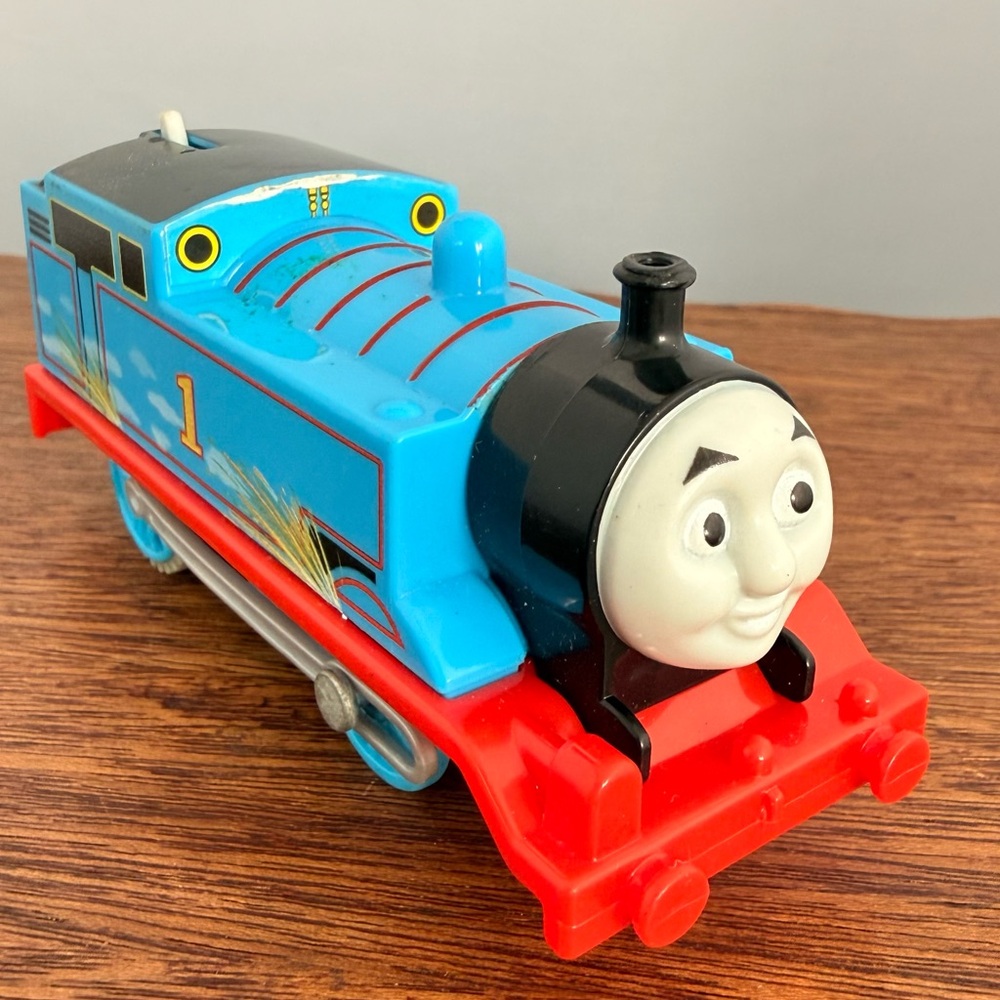 2013 Trackmaster Thomas Friends Train Tank Engine Speed & Sparks